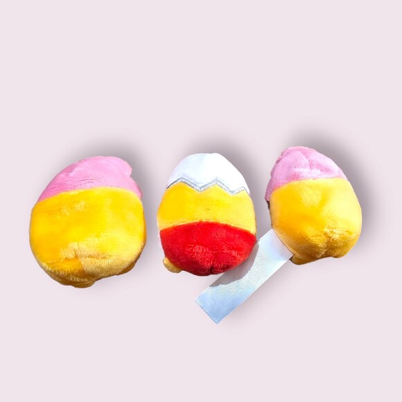 Gudetama Surprise plush bundle - Picture 3 of 3